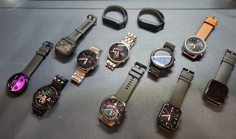 スマートウォッチ11本