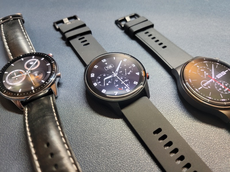 Xiaomi MI Watchと他メーカー比べて